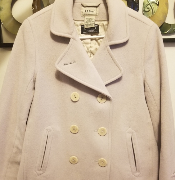 L.L. Bean Jackets & Blazers - 🌺L.L Bean Lambswool Peacoat